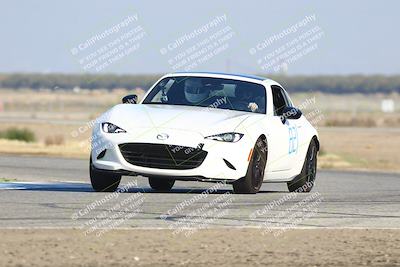 media/Oct-18-2025-Speed Ventures (Sat) [[8b3b7cf525]]/Purple/Session 1 (Sweeper)/